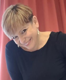 צוות העמותה &ndash; הכירו את תמר אביב